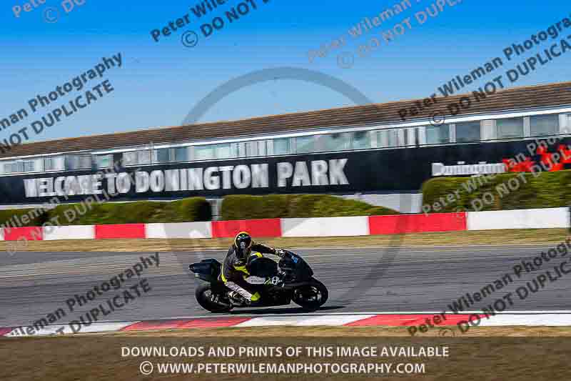 donington no limits trackday;donington park photographs;donington trackday photographs;no limits trackdays;peter wileman photography;trackday digital images;trackday photos